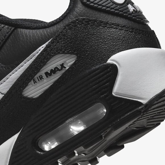 NWT Nike Kids' Grade School Air Max 90 Shoes - Picture 6 of 15